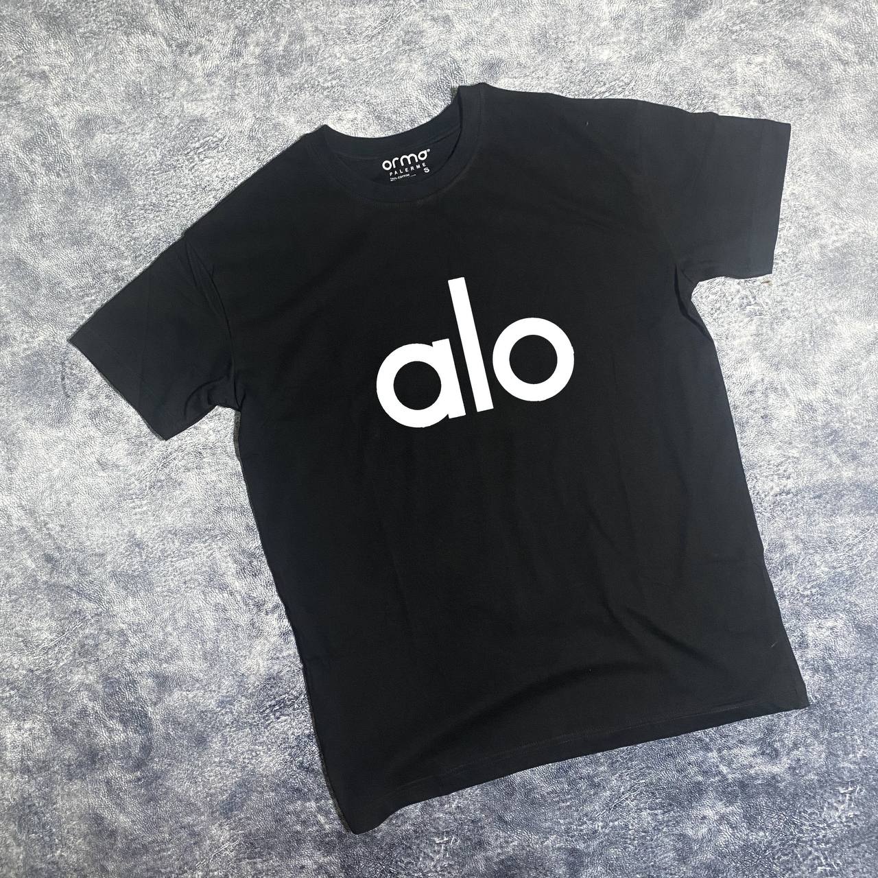 T-shirt alo nouvelle collection 2025