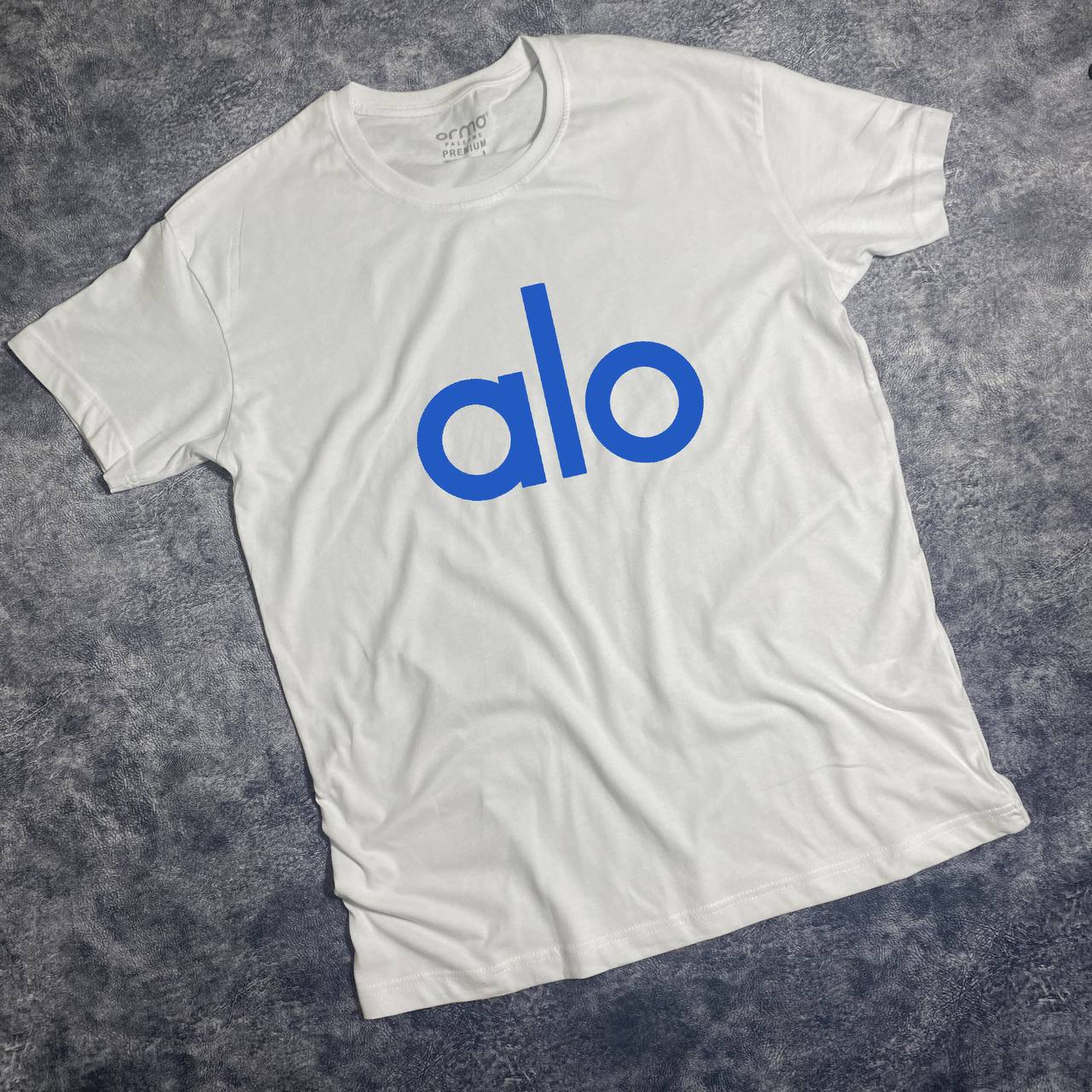 T-shirt alo nouvelle collection 2025